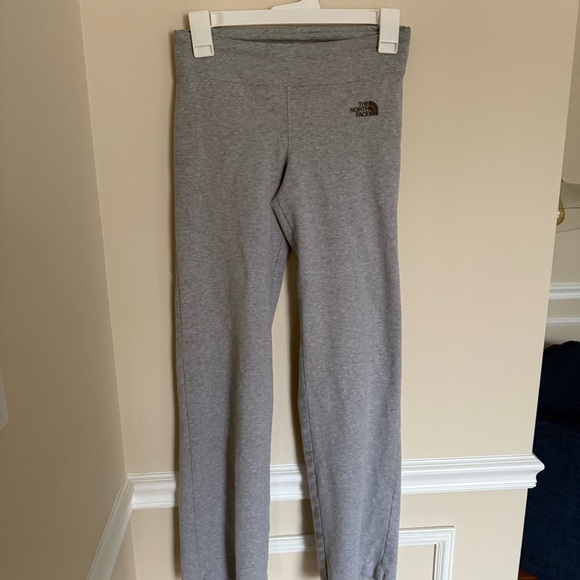 Women’s The North Face Size Small Gray Cotton Blend Pull On Straight Leg Pants - Picture 2 of 11